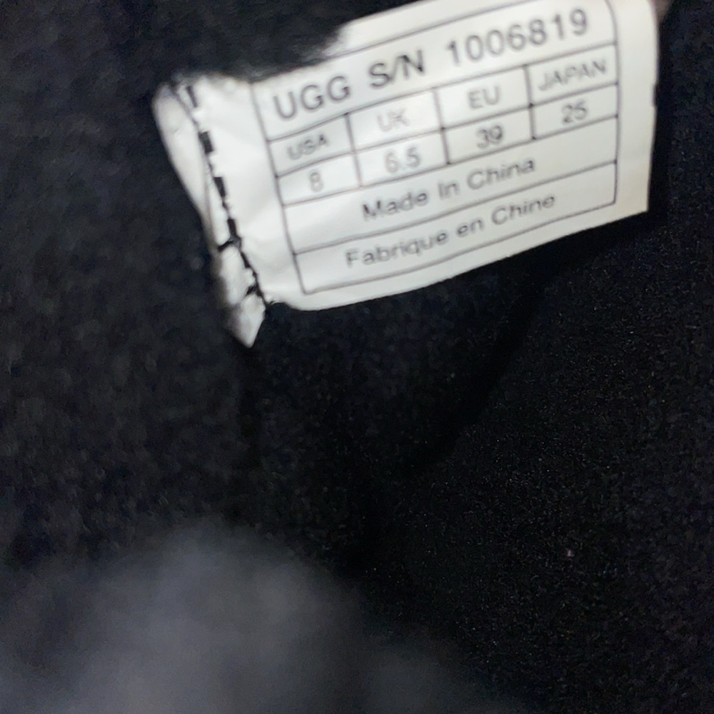 UGG Metallic Silver and Black Patterned Winter Boots - Picture 11 of 16